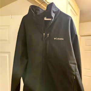 Men’s Columbia Soft Shell jacket